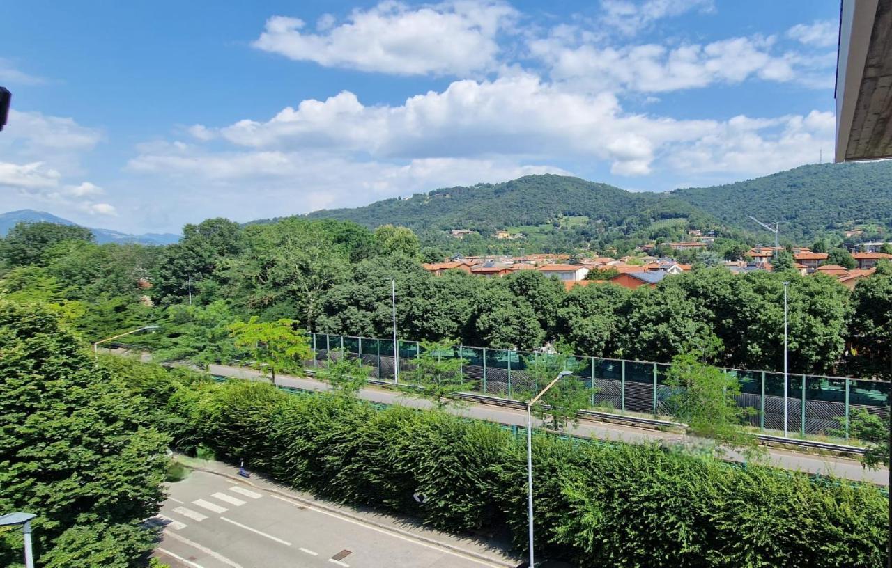 Alicia Apartment Bergamo Luaran gambar